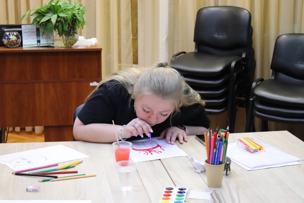 «Будуємо мости розуміння разом»
